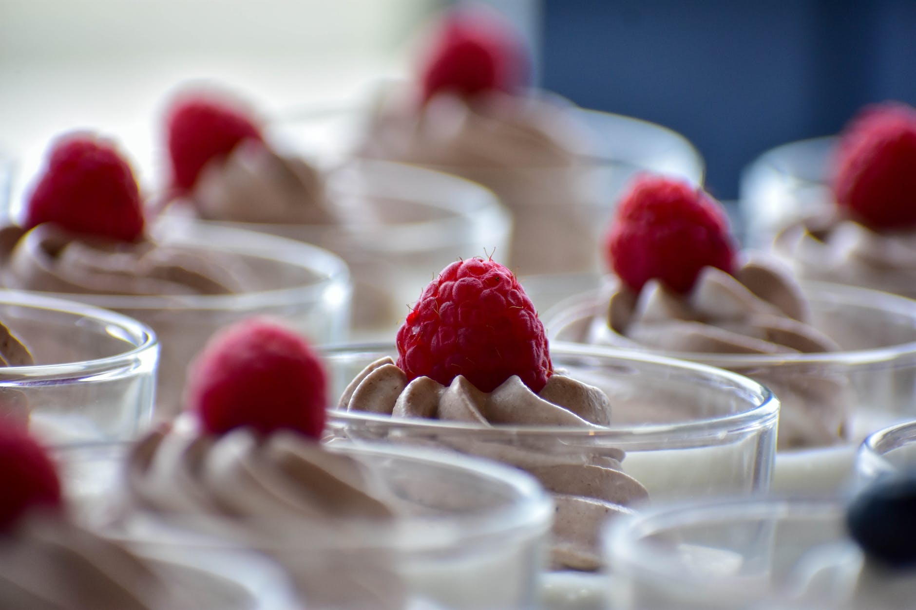 frozen berry yogurt
29 Healthy Snacks Ideas High in Protein: Ultimate Guide + PDF